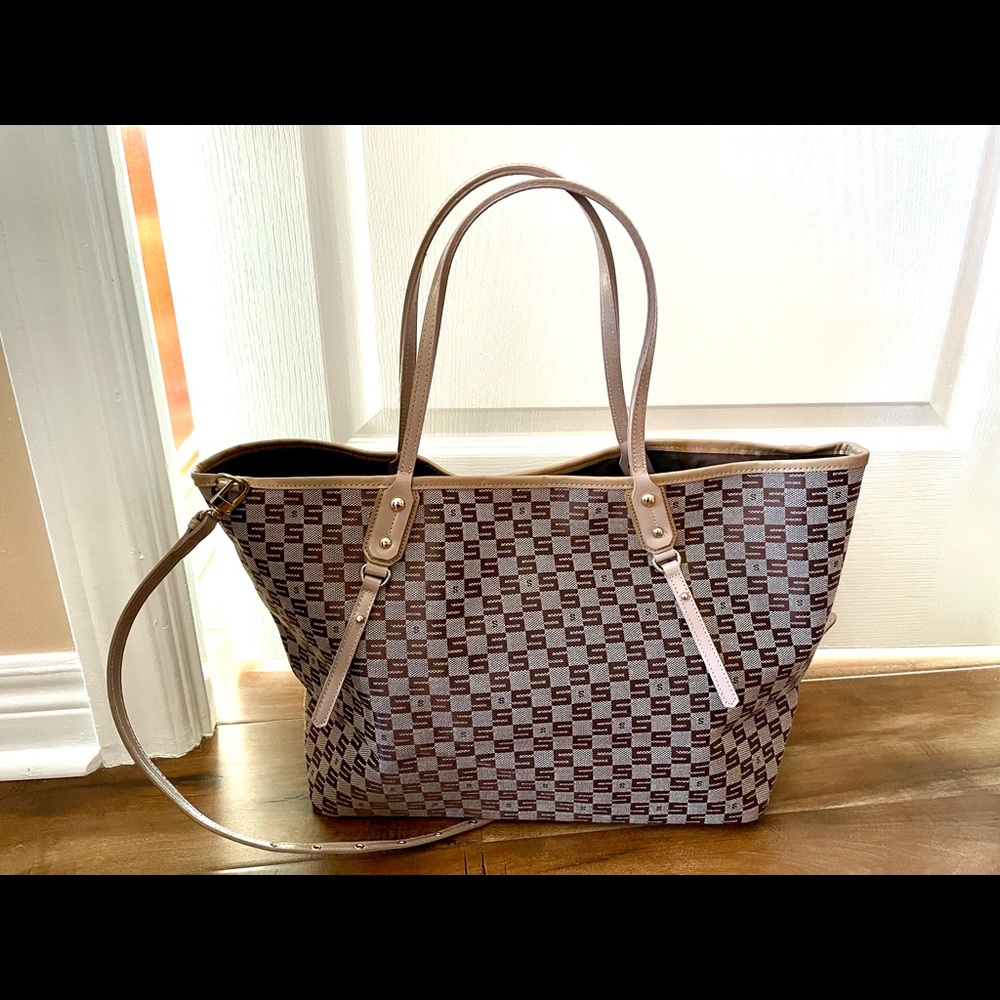 NWOT Women’s Tote Bag - Picture 1 of 4